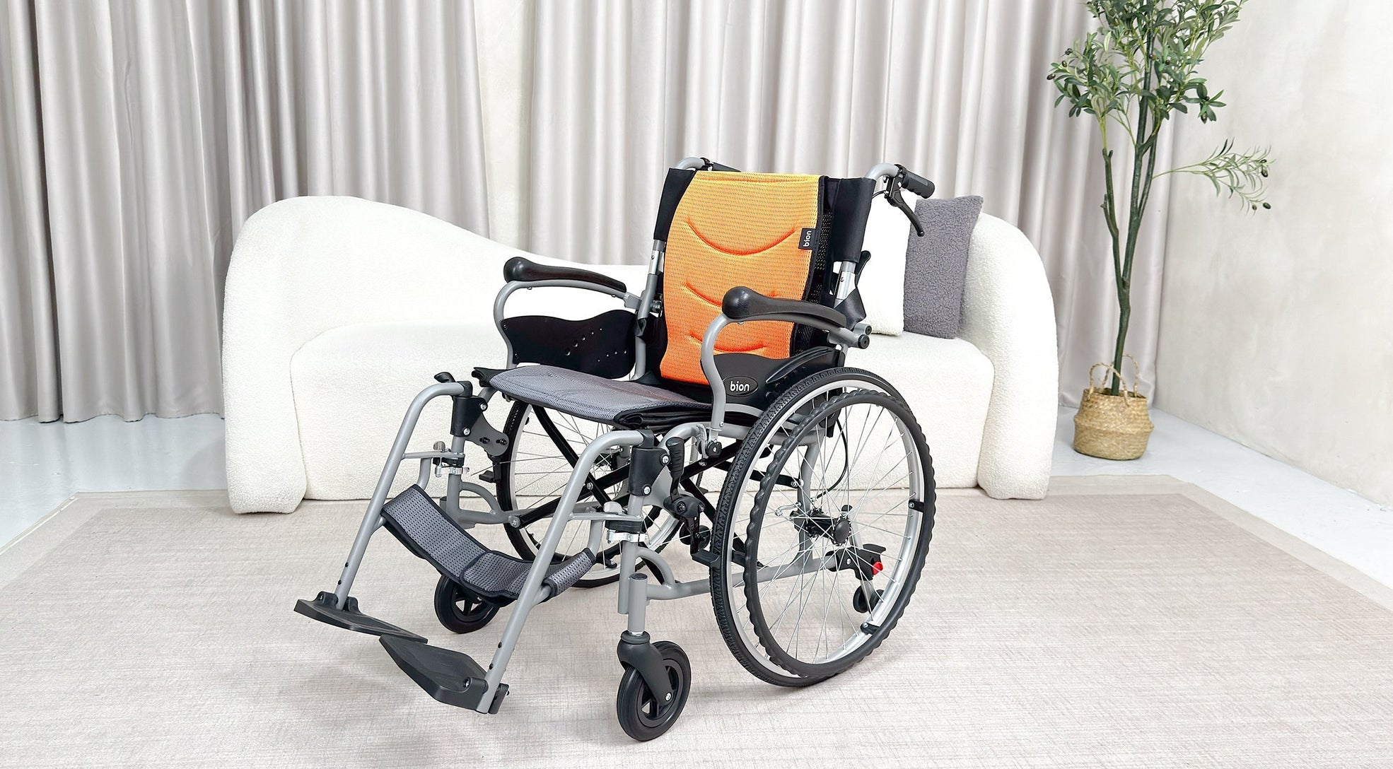 How to Choose a Wheelchair