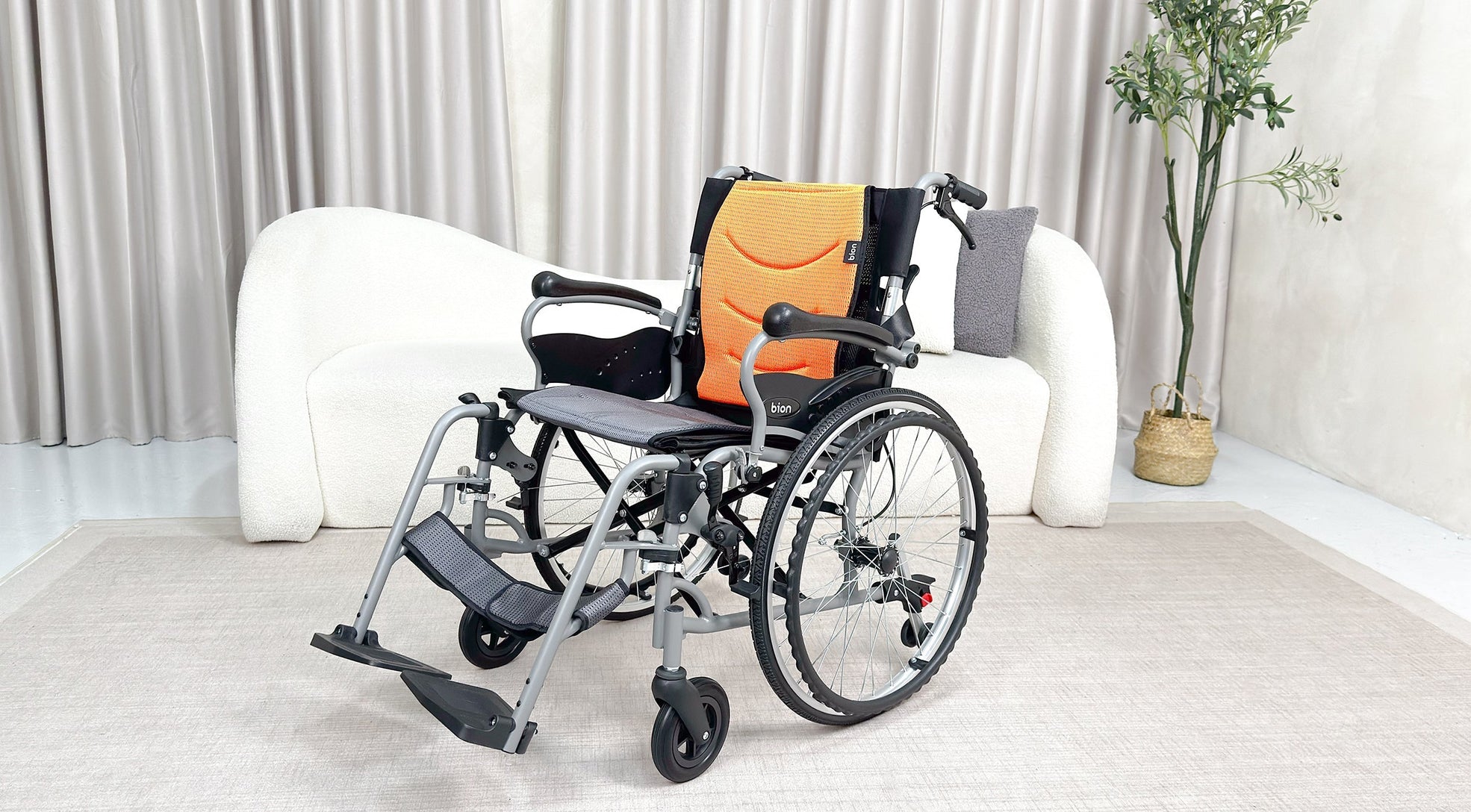 How to Choose a Wheelchair